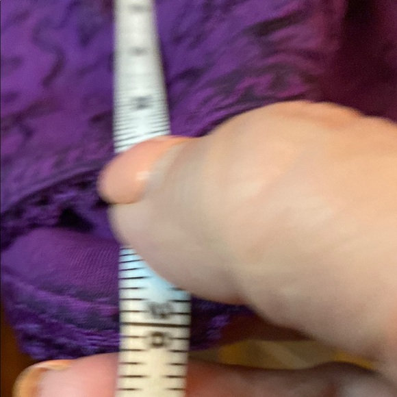 Final Price 💜 Purple Embroidered Women's Top NWT - Picture 7 of 10